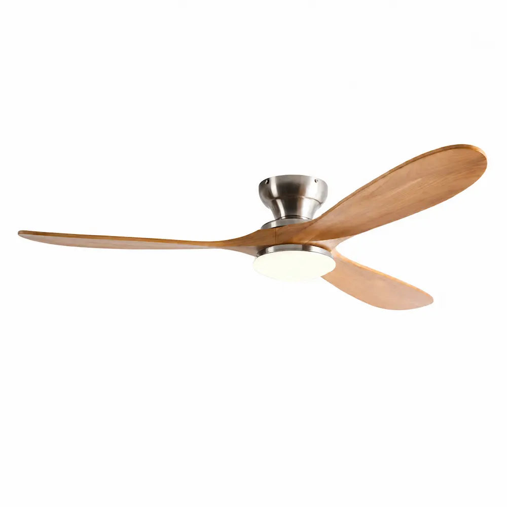 Plafonnier Ventilateur Silencieux Bois Naturel LED installé dans un salon