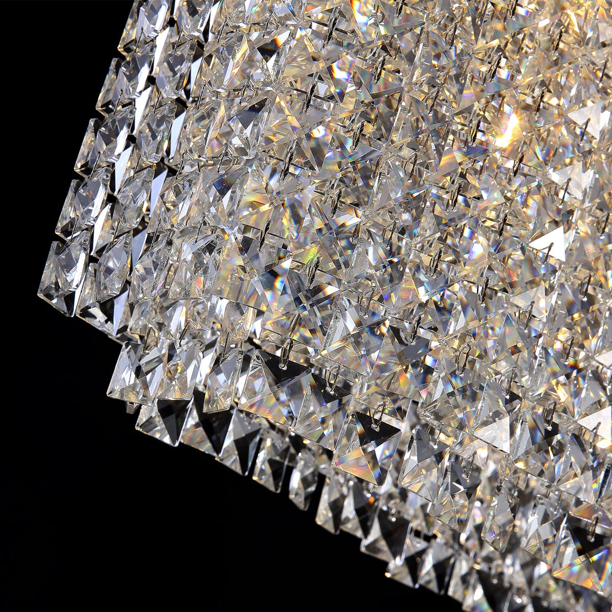 Lustre Rectangulaire Cristal Argenté Salle à Manger gros plan