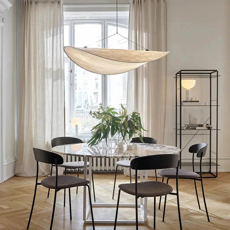 Suspension Wabi Sabi en Soie pour Salon ou Chambre Lumio™