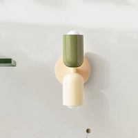 Applique Murale Scandinave | Design Minimaliste et Éclairage Doux