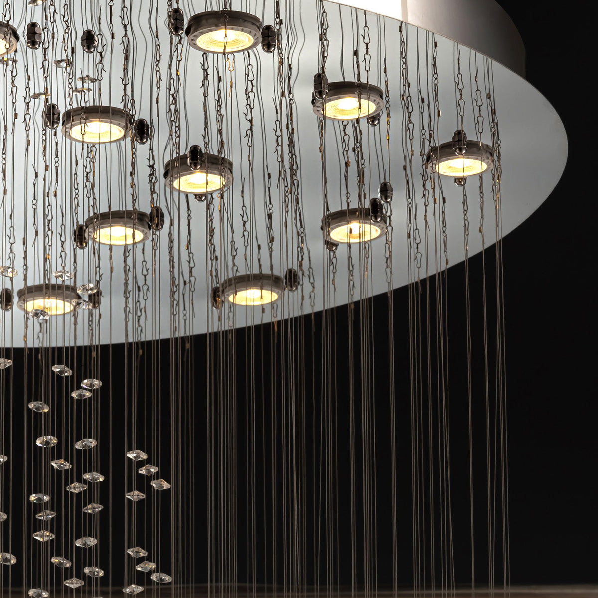 Lustre Cristal Gouttes Flottantes pour Escalier et Entrée