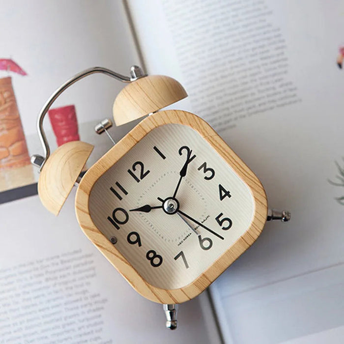 TEMPRO - Réveil Analogique Silencieux – Style Classique et Élégant Lumio™