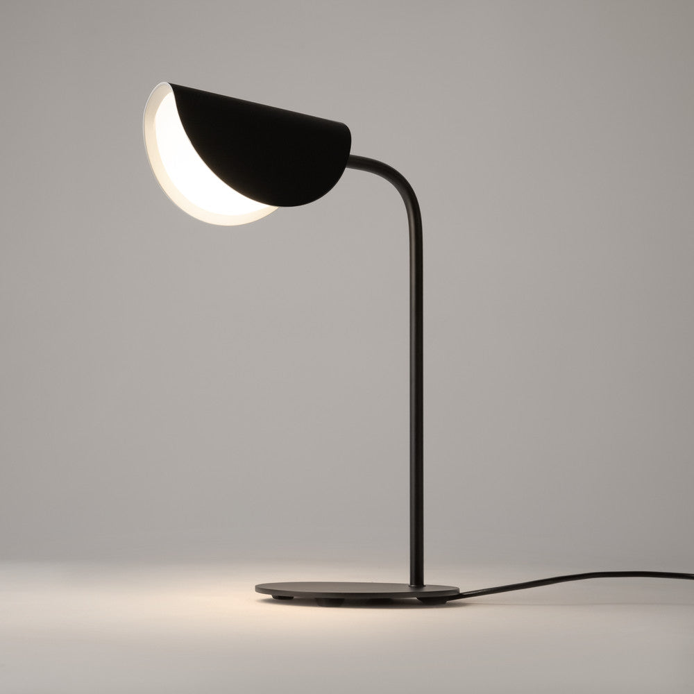Détail du réflecteur feuille de la lampe de chevet Mollis