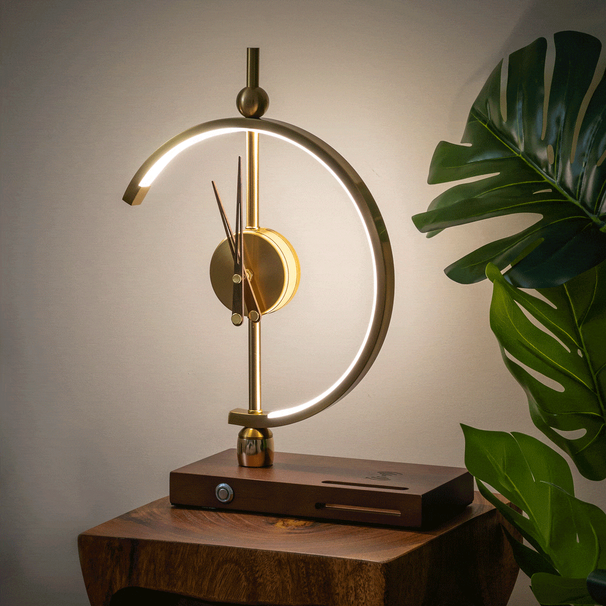 Lampe Horloge | Lampe LED & Recharge Sans Fil Lumio™