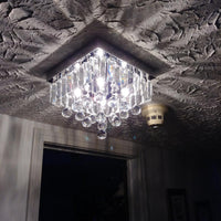 Lustre Carré Cristal Argenté Couloir en situation