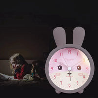 PINKINOU - Réveil Analogique Lapin avec Veilleuse Lumio™