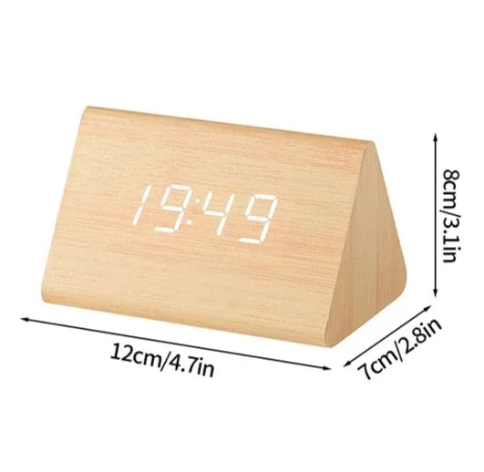 CLOKY – Réveil LED Bois