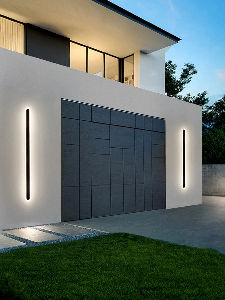 CALLISTO – Applique Murale Extérieure LED Longiligne Lumio™
