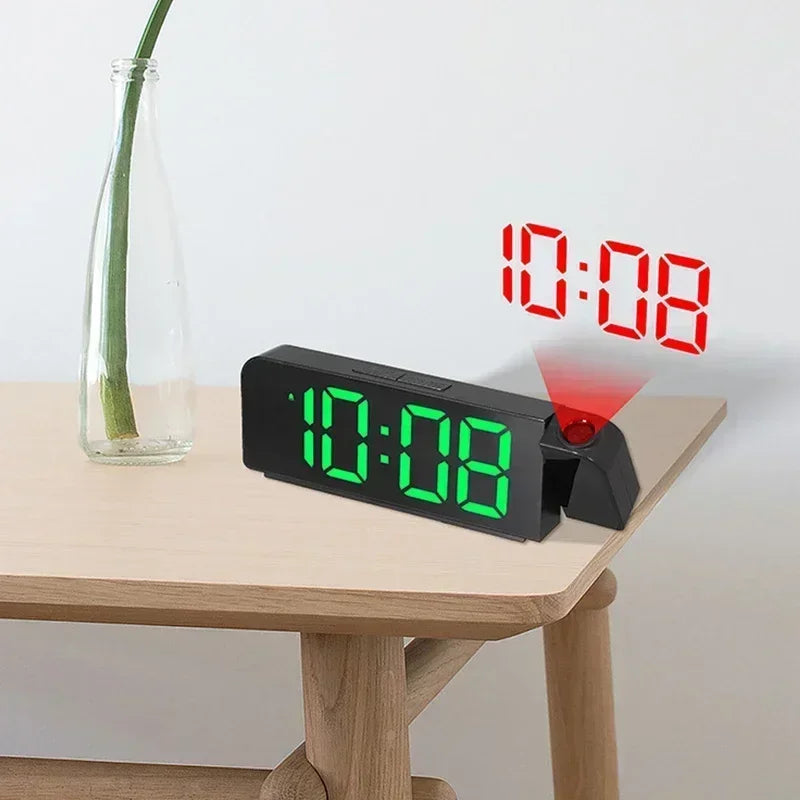 CLARIO – Réveil Projecteur LED avec Mode Nuit Automatique