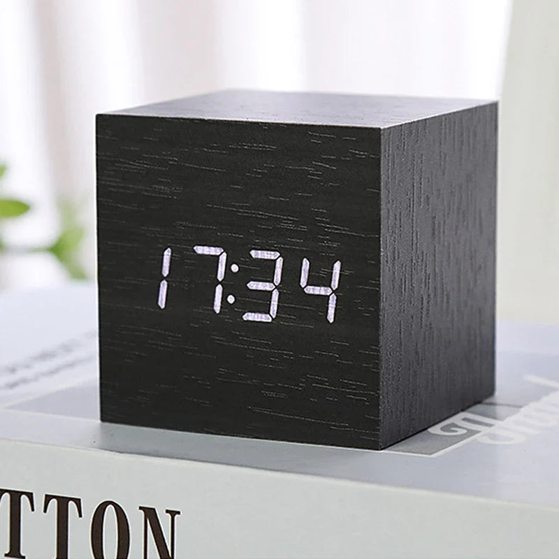 WOODMINI - Réveil LED Compact en Bois