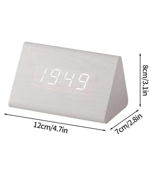 CLOKY – Réveil LED Bois