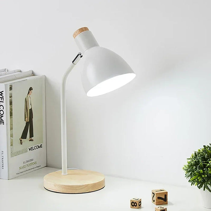 Lampe de Bureau Scandinave | Élégance et Confort Visuel