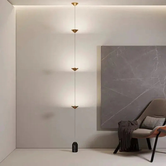 Lampadaire salon – Éclairage Minimaliste et Contemporain pour Intérieur Design ANNA MONICA