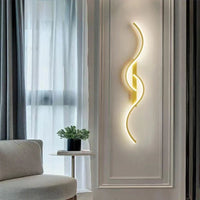 CURVALUX – Applique Murale LED Design Élégant En Aluminium Courbé Lumio™