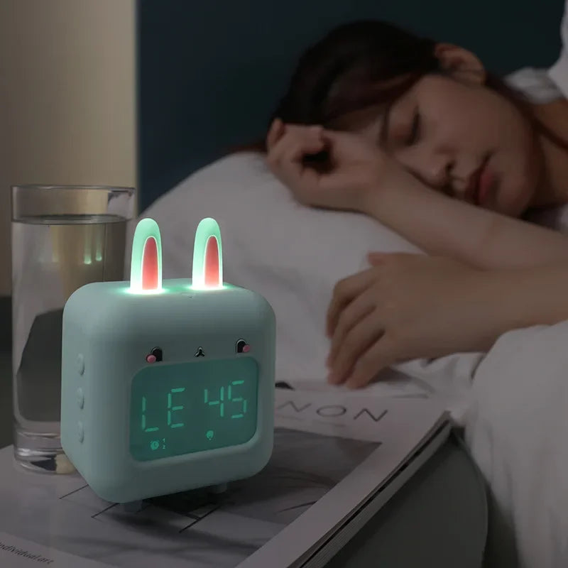 DOUDINUIT – Réveil Lumineux Enfant avec sons Naturels et carte SD Lumio™