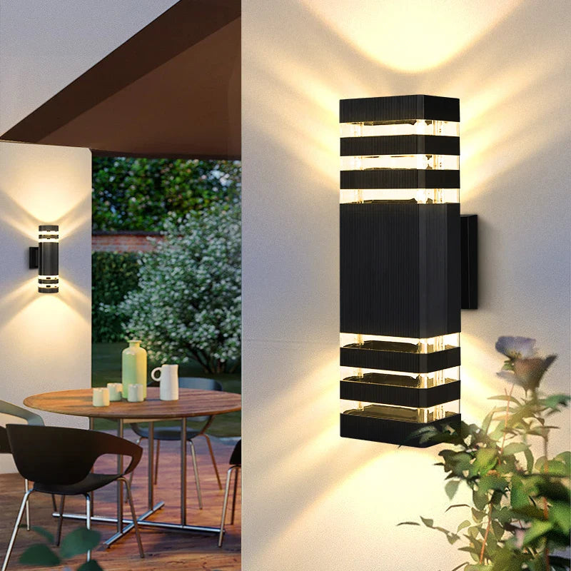 VÉLUNA - Applique Murale Extérieure LED avec Design Multidirectionnel Lumio™