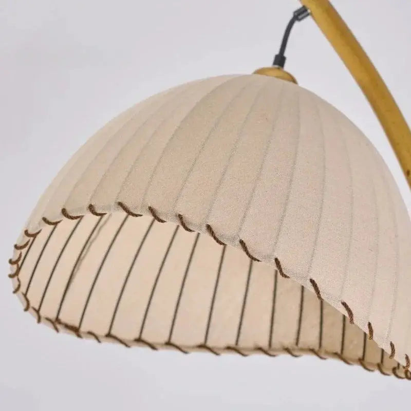 Lampadaire salon – Élégance Rétro pour Intérieur Chic ANNA MONICA