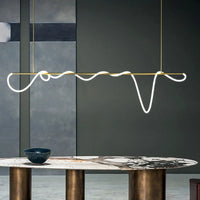 LINOVA – Suspension LED Ondulée Dorée Design Lumio™
