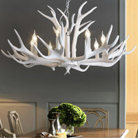 CERVANO – Lustre Bois de Cerf en Résine et Métal
