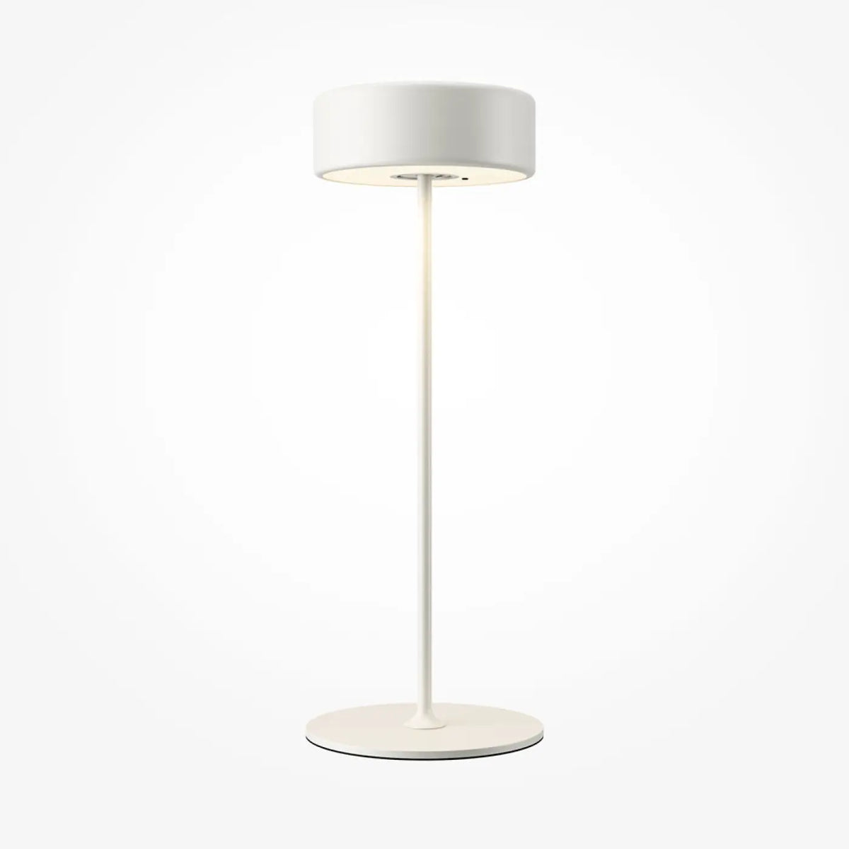 Lampe de chevet rechargeable allumée diffusant une lumière tamisée, vue 12