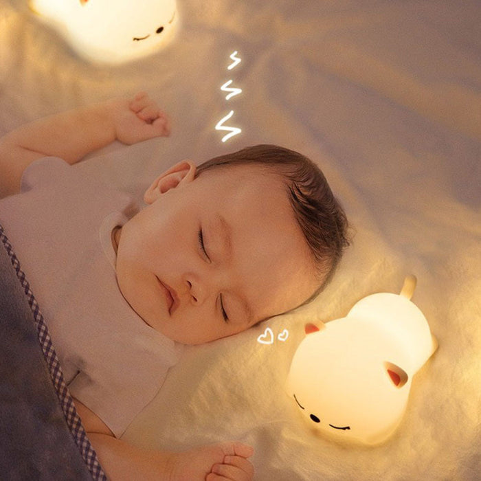 Veilleuse Bébé Chat | Lumière Douce et Sécurisée pour Nuits Apaisantes