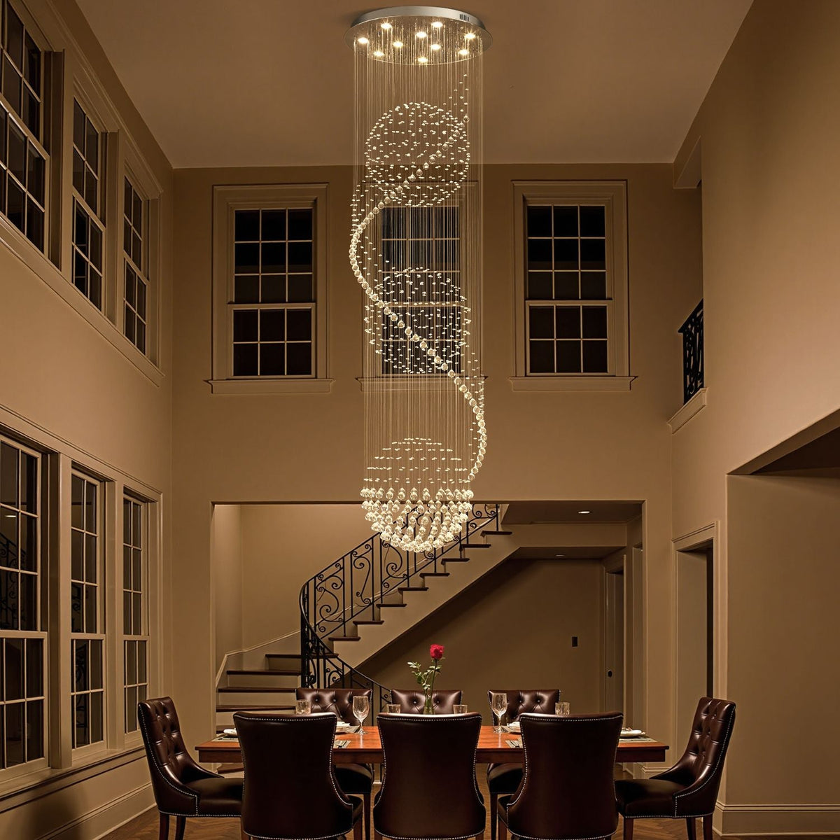 Lustre Spirale Cristal Triple Sphère pour Escalier et Entrée
