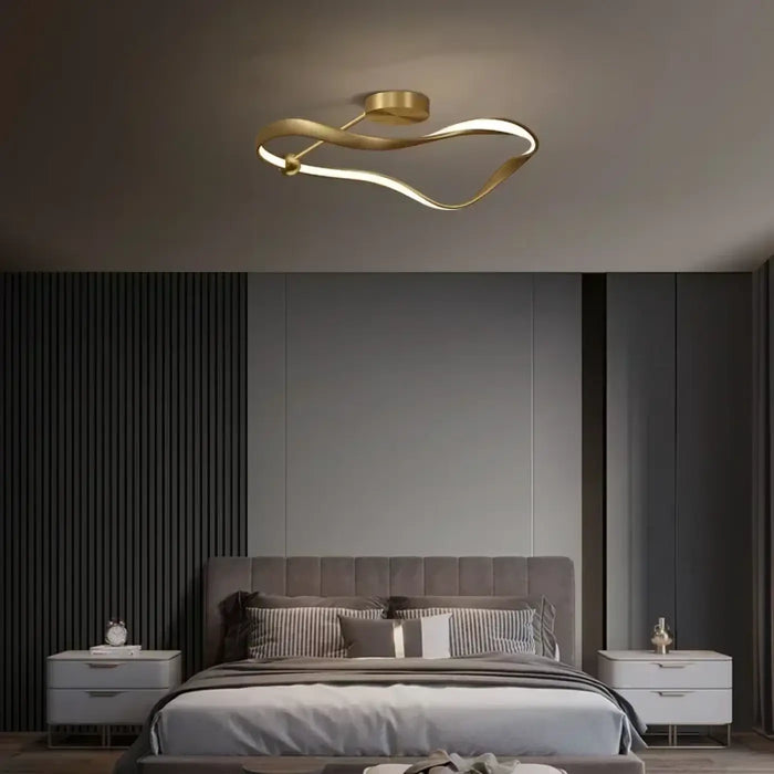 Plafonnier Doré Design Moderne