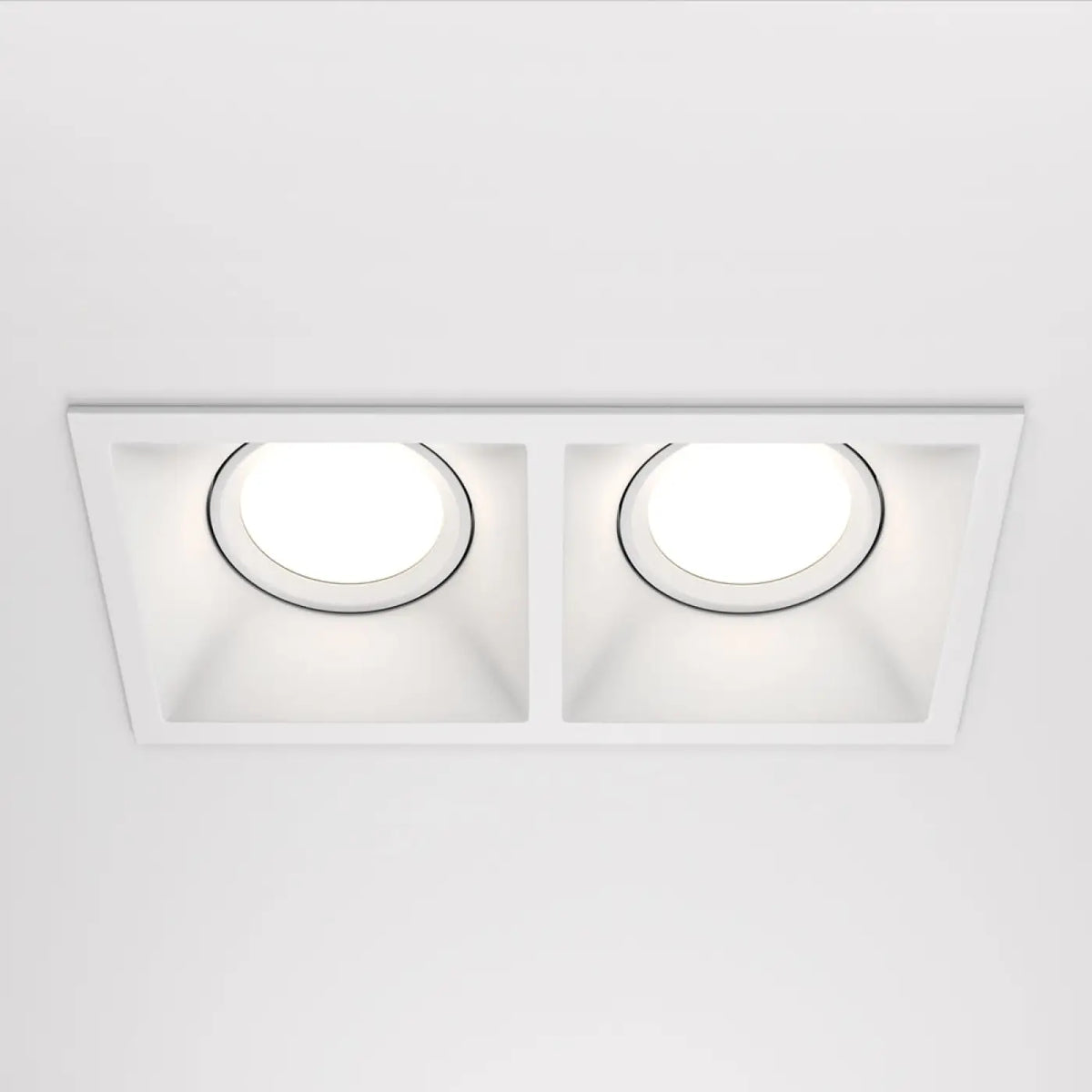 Spot encastrable double blanc encastré dans faux plafond
