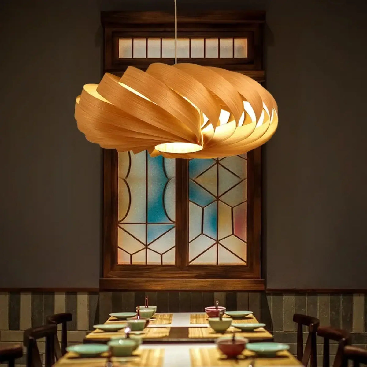 Lampe Suspendue en Bois à Globes Lumineux