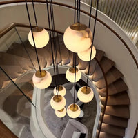 Lampe Suspendue Grappe Marbrée Blanche et Dorée