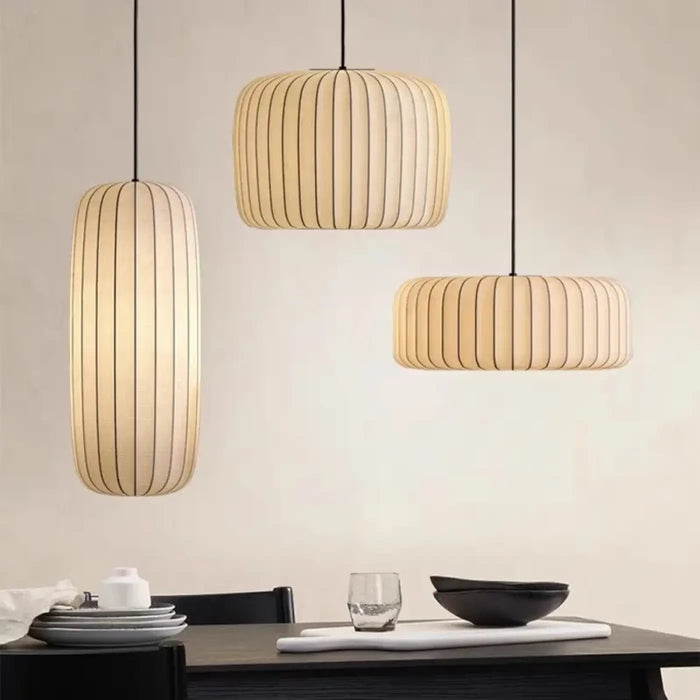 Suspension Contemporaine en Tissu Plissé