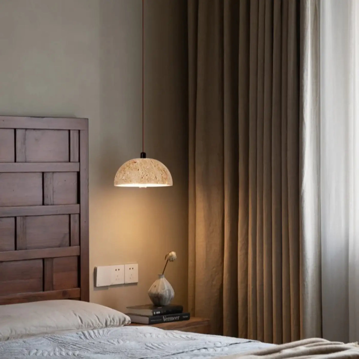 Lampe Suspendue Demi-Sphère en Travertin Beige