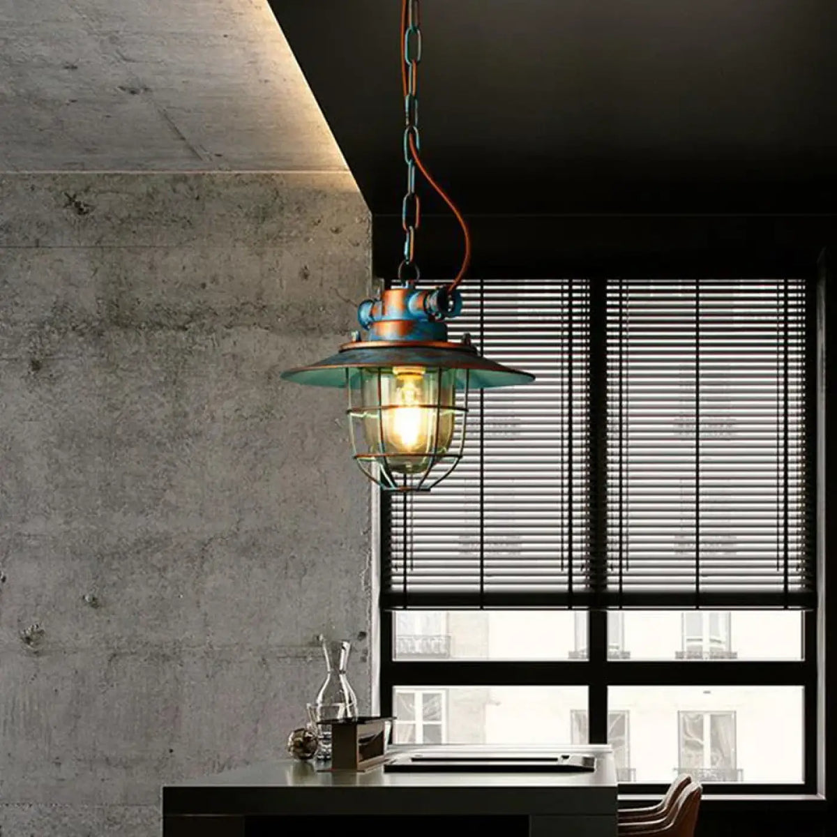 Lampe Suspendue Cage Industrielle en Métal et Verre