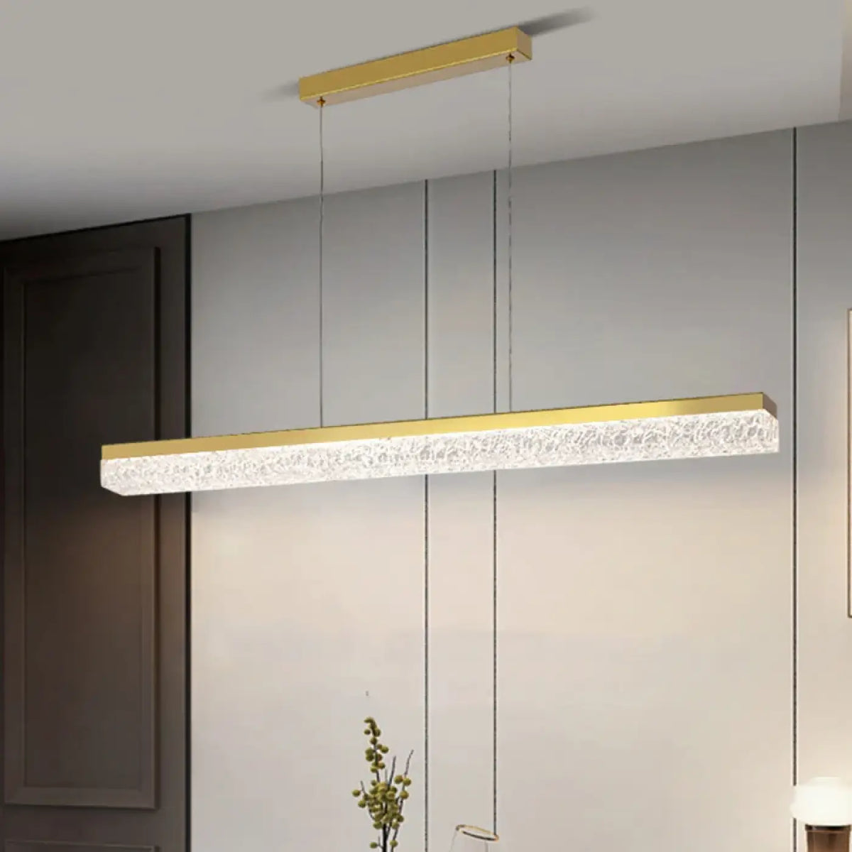 Suspension Linéaire Effet Cristal pour Salon