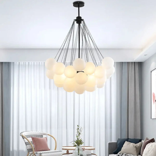 Suspension à 37 Boules Blanches pour Chambre