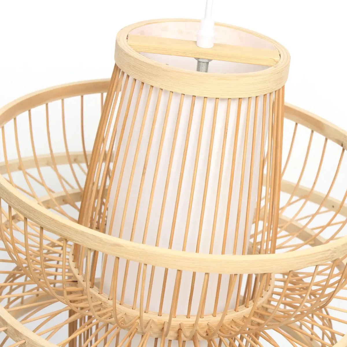 Lampe Suspendue Sculptée en Bambou Naturel
