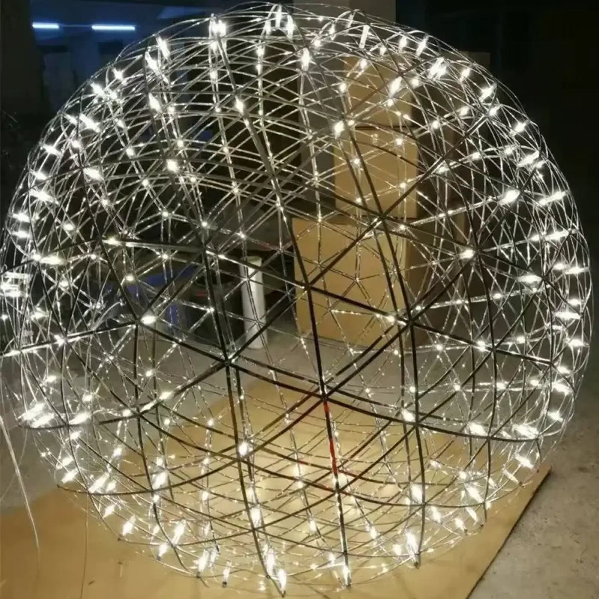 Suspension Boule LED pour Grande Hauteur sous Plafond