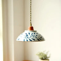 Suspension en Céramique Blanche à Motifs Bleus