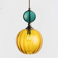 Suspension Colorée en Verre Élégante
