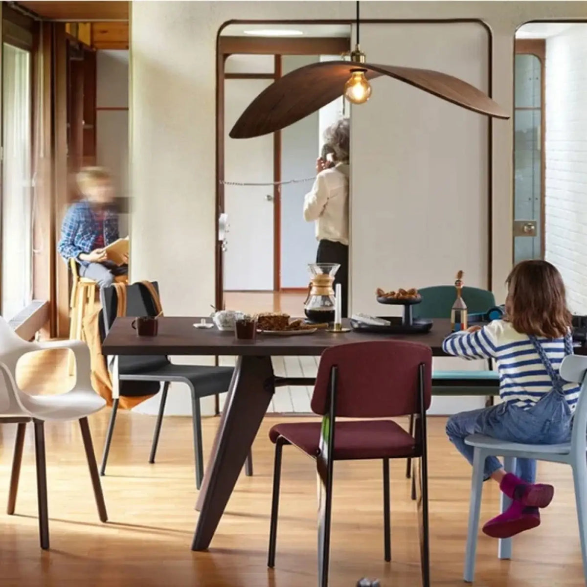 Lampe Suspendue en Bois Forme Aile