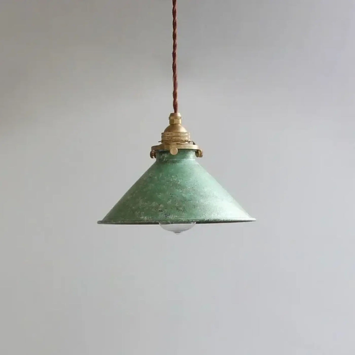 Lampe Suspendue Cage Cuivrée pour Cuisine