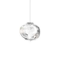 Suspension en verre Golden Mica éclairant une salle à manger design